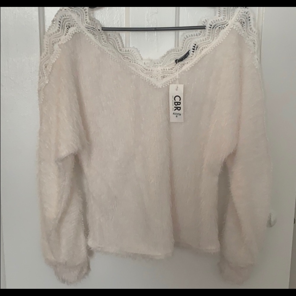White CBR light weight sweater